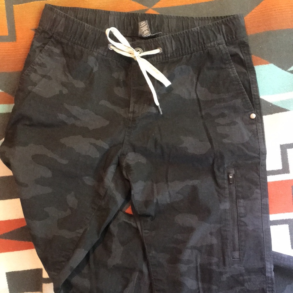 Vuori Women’s Ripstop Pants